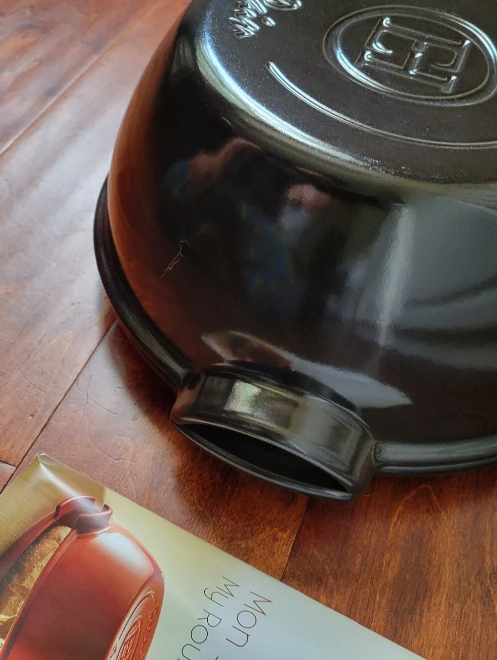 NWOT Emile Henry Bread Baking Cloche Charcoal